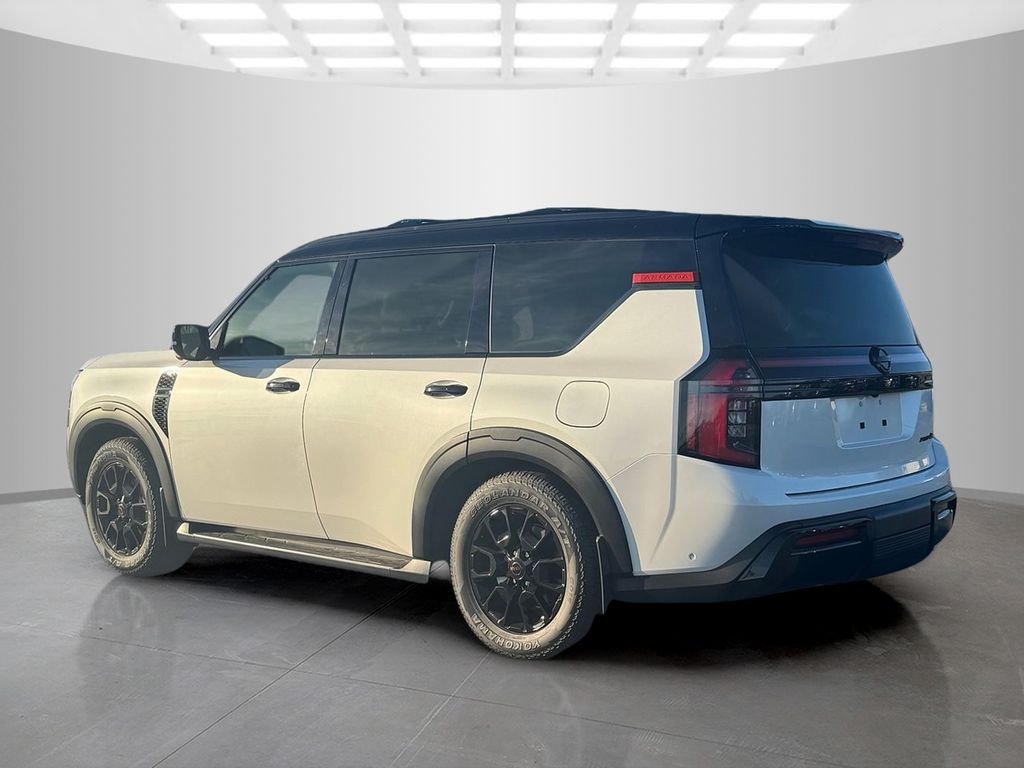 New 2026 Aspen White TriCoat / Super Black Two-tone Nissan PRO-4X® image 3