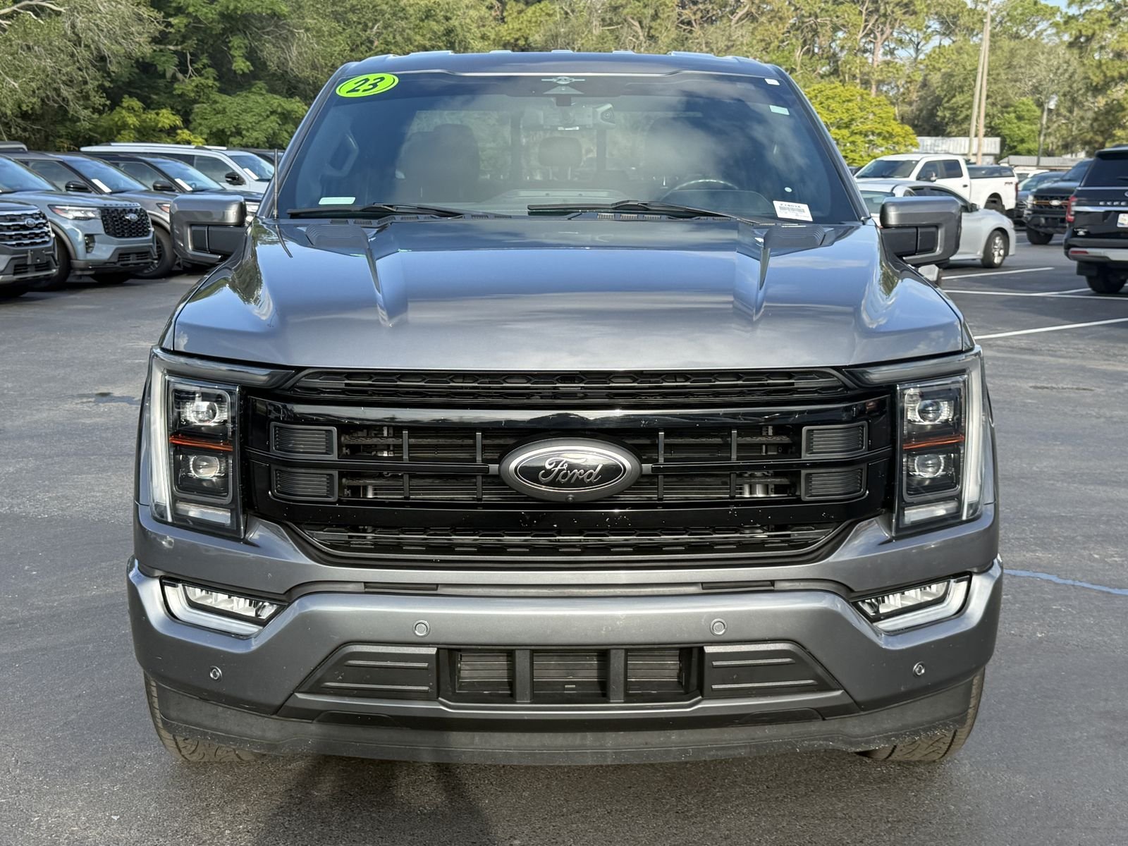 Used 2023 Gray Metallic Ford Lariat image 8