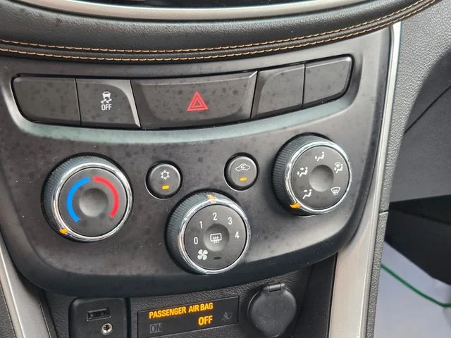 Used 2020 Blue Chevrolet LT image 26