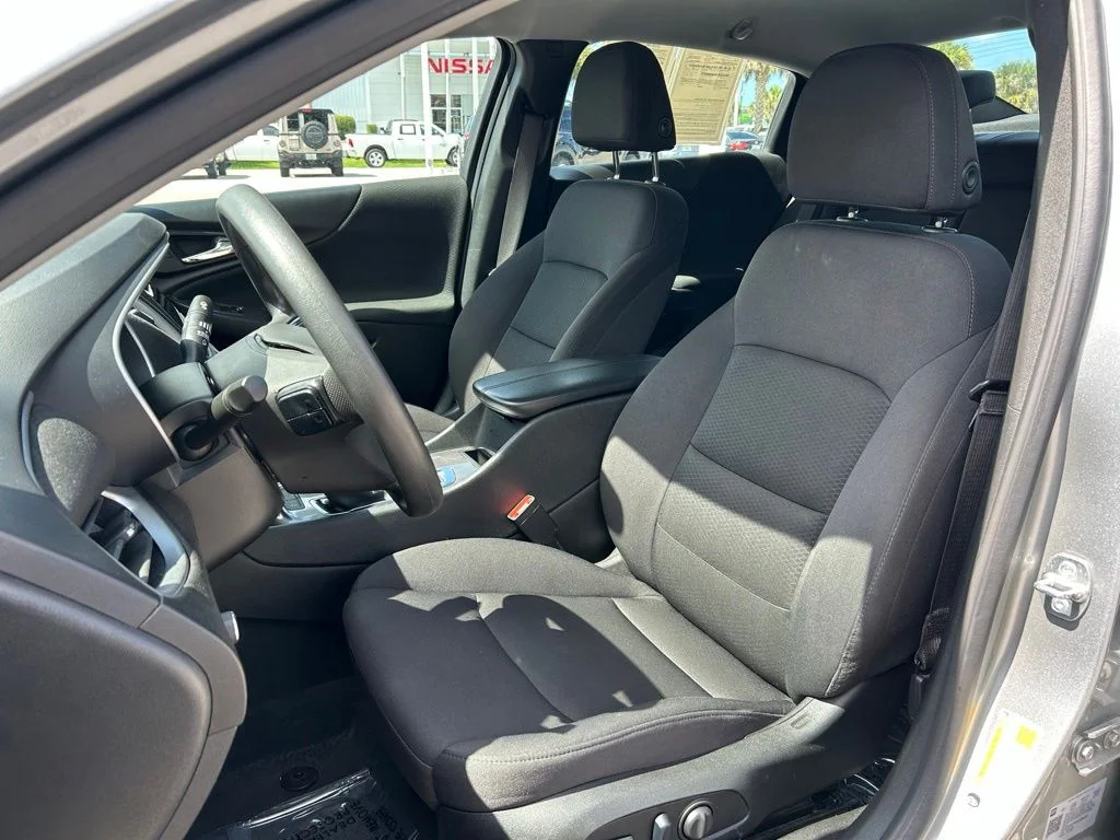 Used 2024 Gray Chevrolet LT image 20
