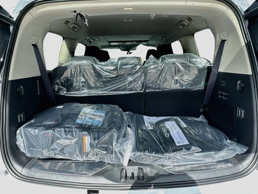 New 2027 RADIANT WHITE INFINITI Luxe 4WD image 28