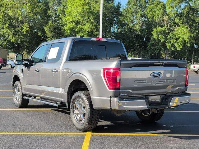 Used 2021 Carbonized Gray Ford XLT image 3