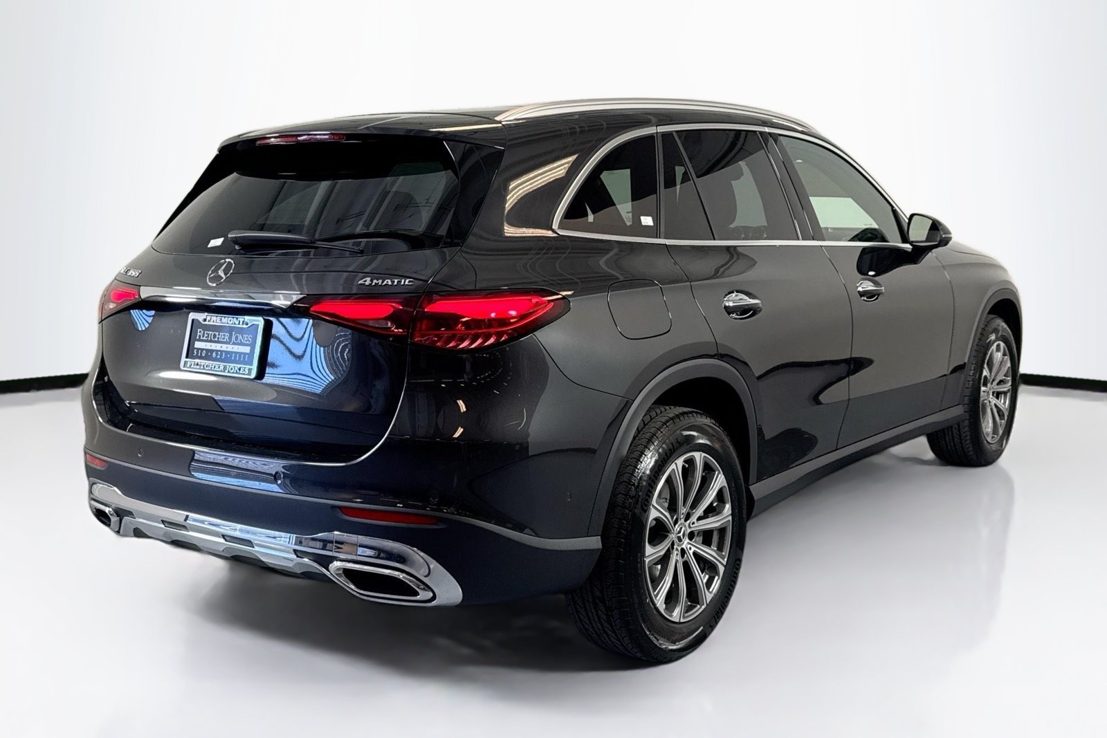 New 2026 Graphite Grey Metallic Mercedes-Benz GLC 300 image 5