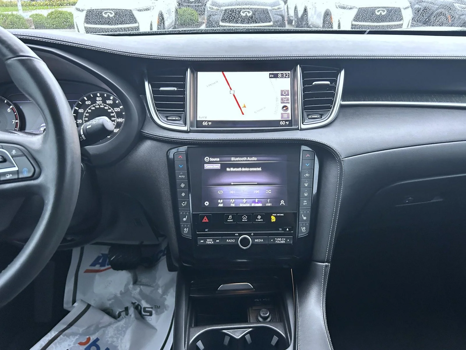 Used 2023 Gray INFINITI SENSORY image 13