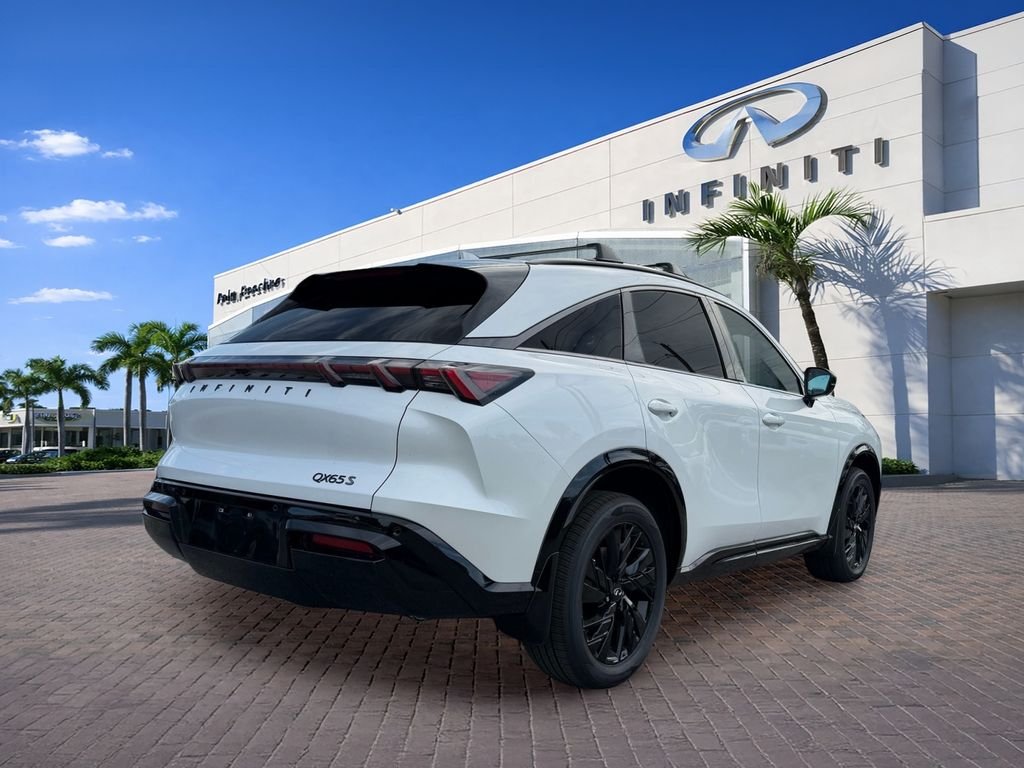 New 2027 RADIANT WHITE INFINITI Sport AWD image 7