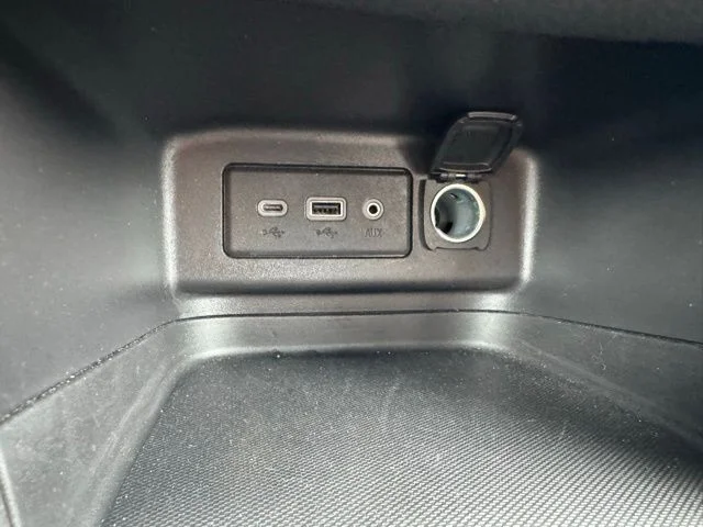 2024 Chevrolet Equinox LT - Photo 25