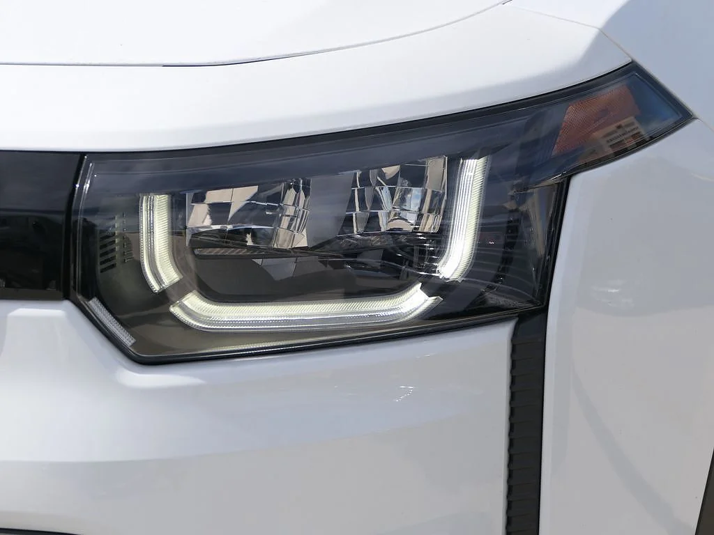 New 2026 White Jeep Limited image 7