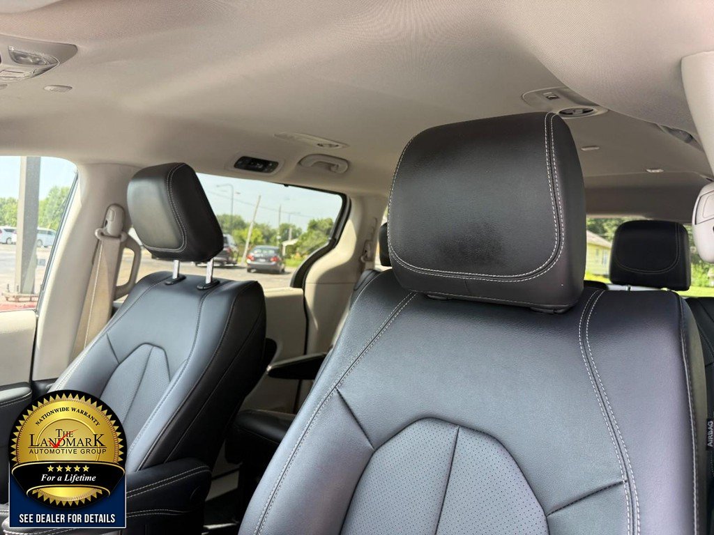 Used 2024 Silver Mist Clearcoat Chrysler Touring L FWD image 9