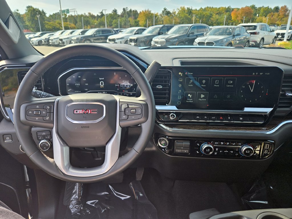 2024 GMC Sierra 1500 SLE - Photo 17