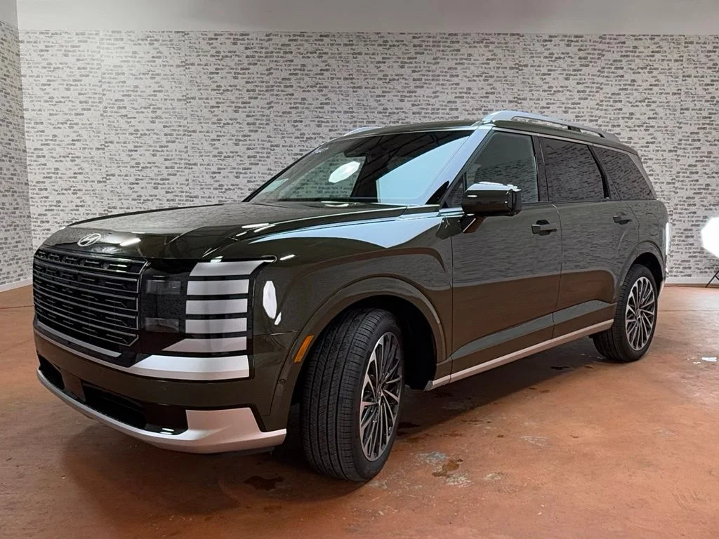 New 2026 Titan Charcoal Pearl Hyundai Calligraphy image 4
