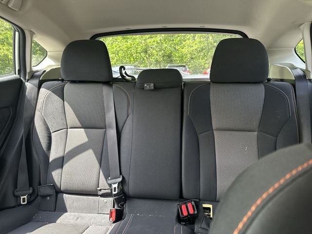 Used 2019 White Subaru 2.0i Premium image 28