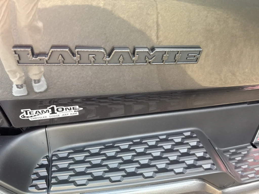 New 2026 Granite Crystal Metallic Clear-Coat Exterior Paint RAM Laramie image 21