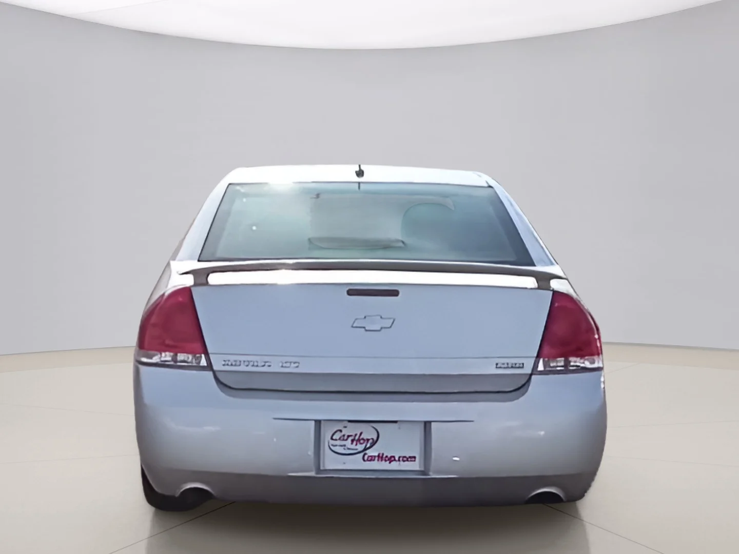 Used 2013 Silver Chevrolet LTZ image 6