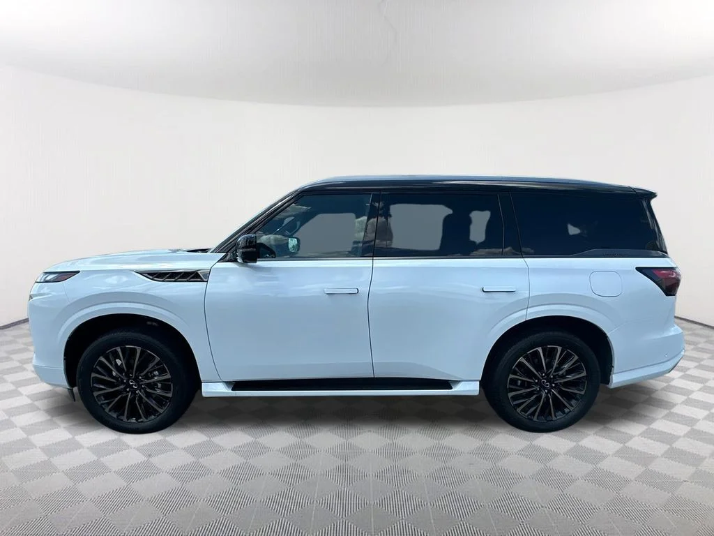New 2027 2T RADIANT WHIT INFINITI Autograph 4WD image 8
