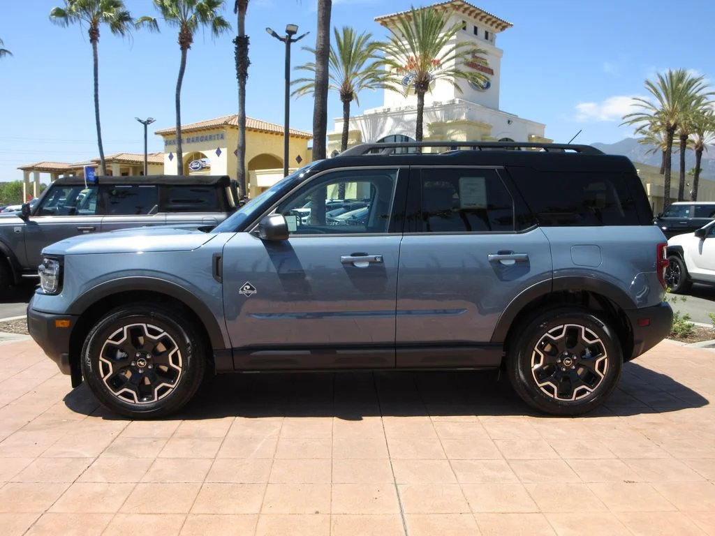 2026 Ford Bronco Sport Outer Banks 4X4's photo