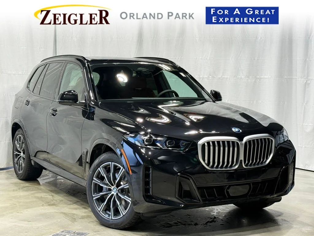 2026 BMW X5 xDrive50e's photo