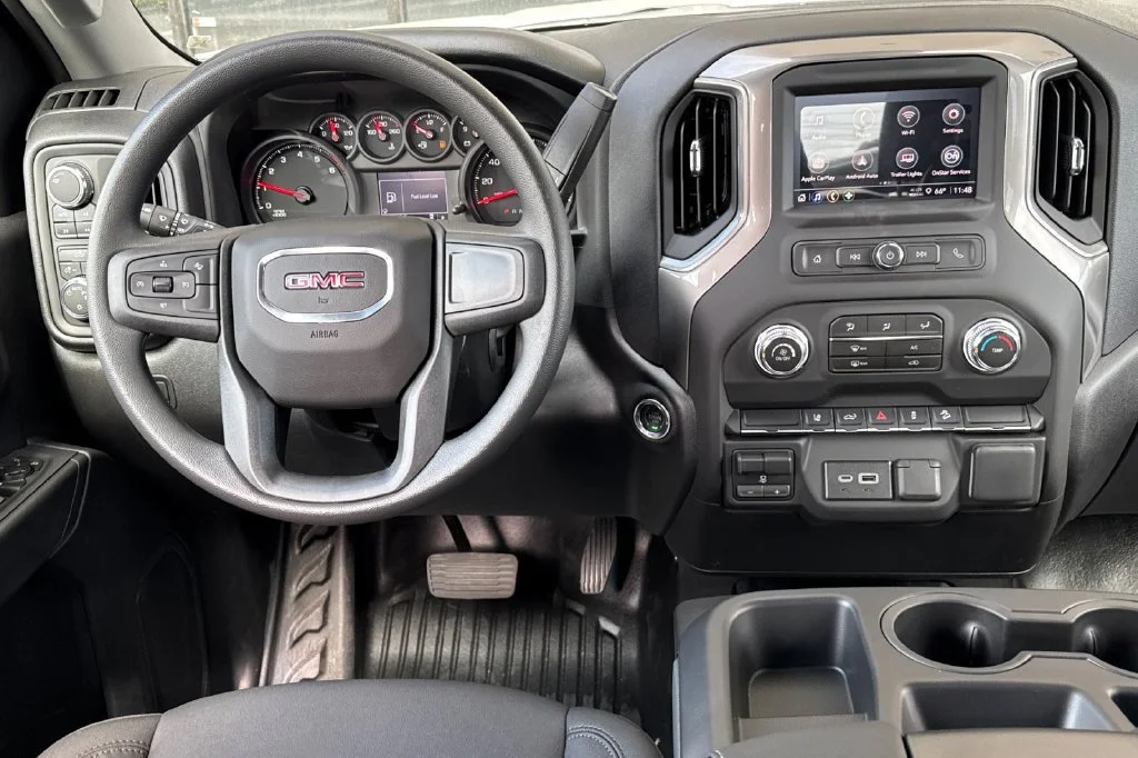 2026 GMC Sierra 2500HD Pro - Photo 10