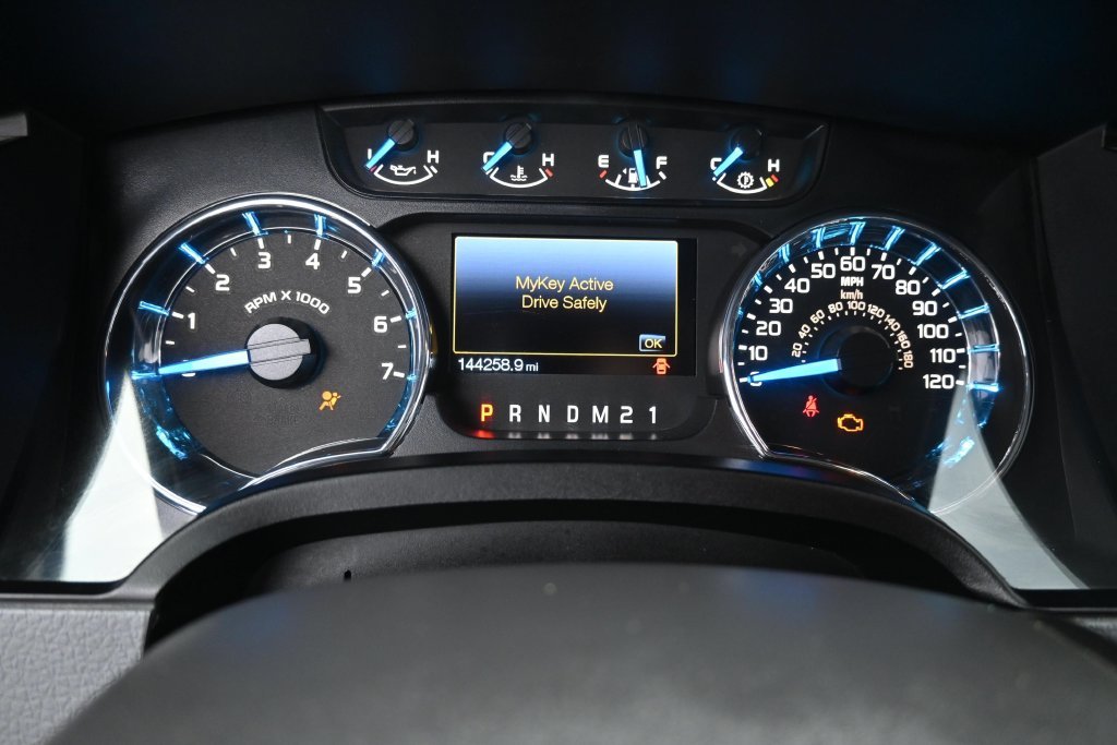 Used 2013 Blue Flame Metallic Ford XLT image 15