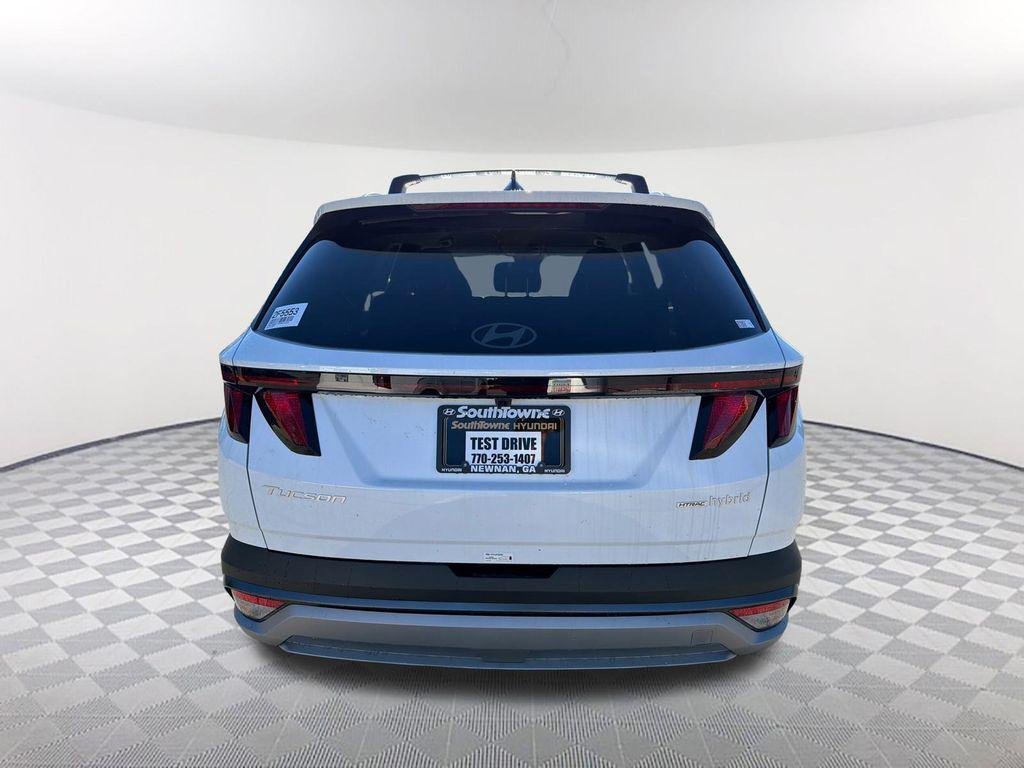 New 2026 White Hyundai SEL AWD image 6