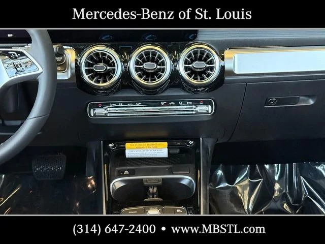 New 2026 Mountain Grey Metallic Mercedes-Benz GLB 250 image 11