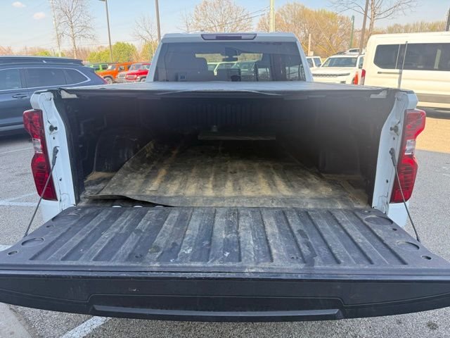 Used 2021 White Chevrolet LT image 26