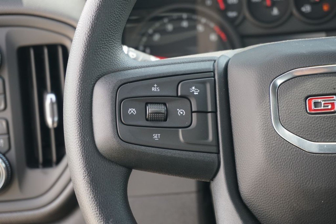 New 2026 Onyx Black GMC Pro image 20
