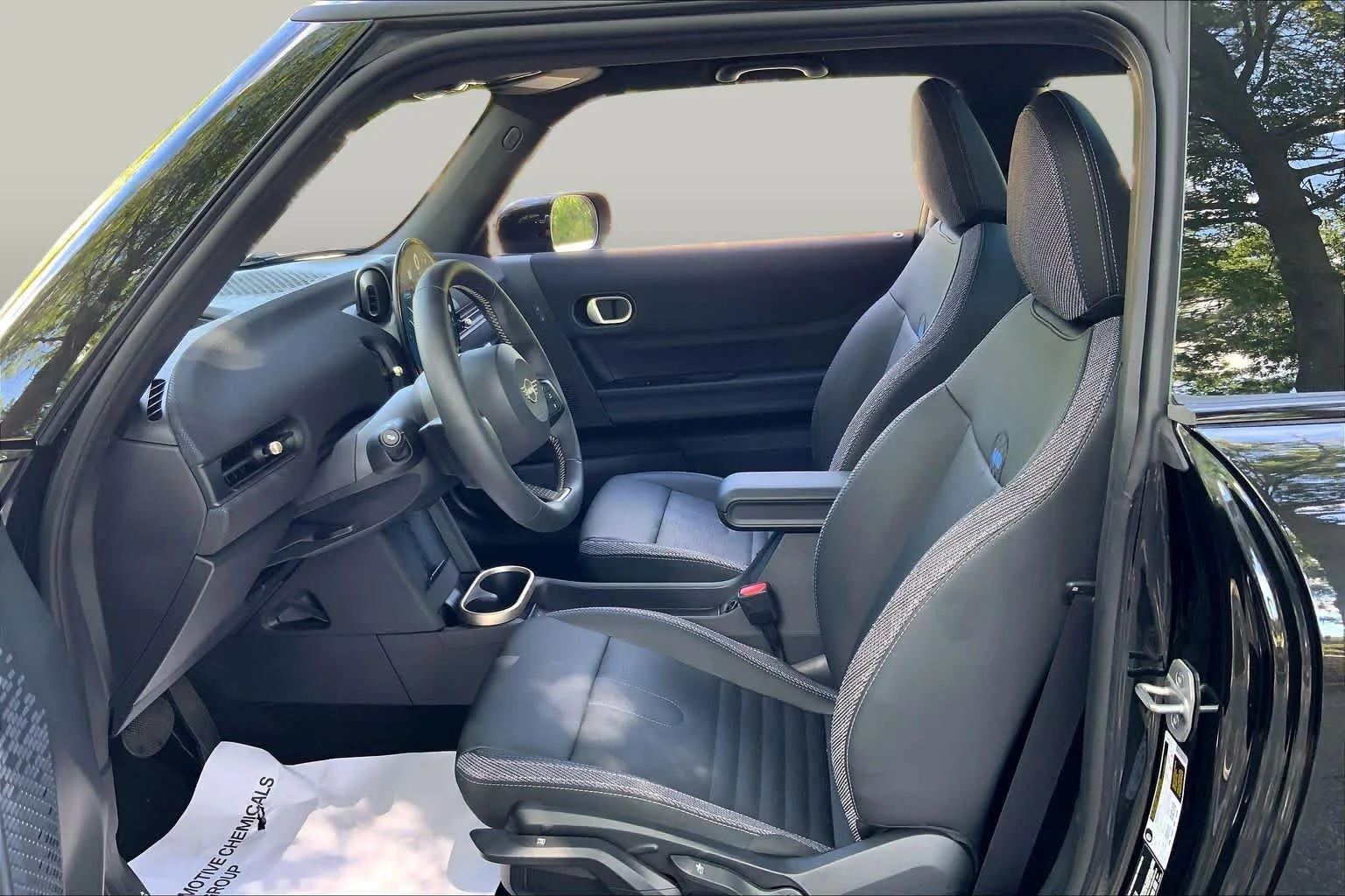 2026 MINI Hardtop 2 Door Base - Photo 8
