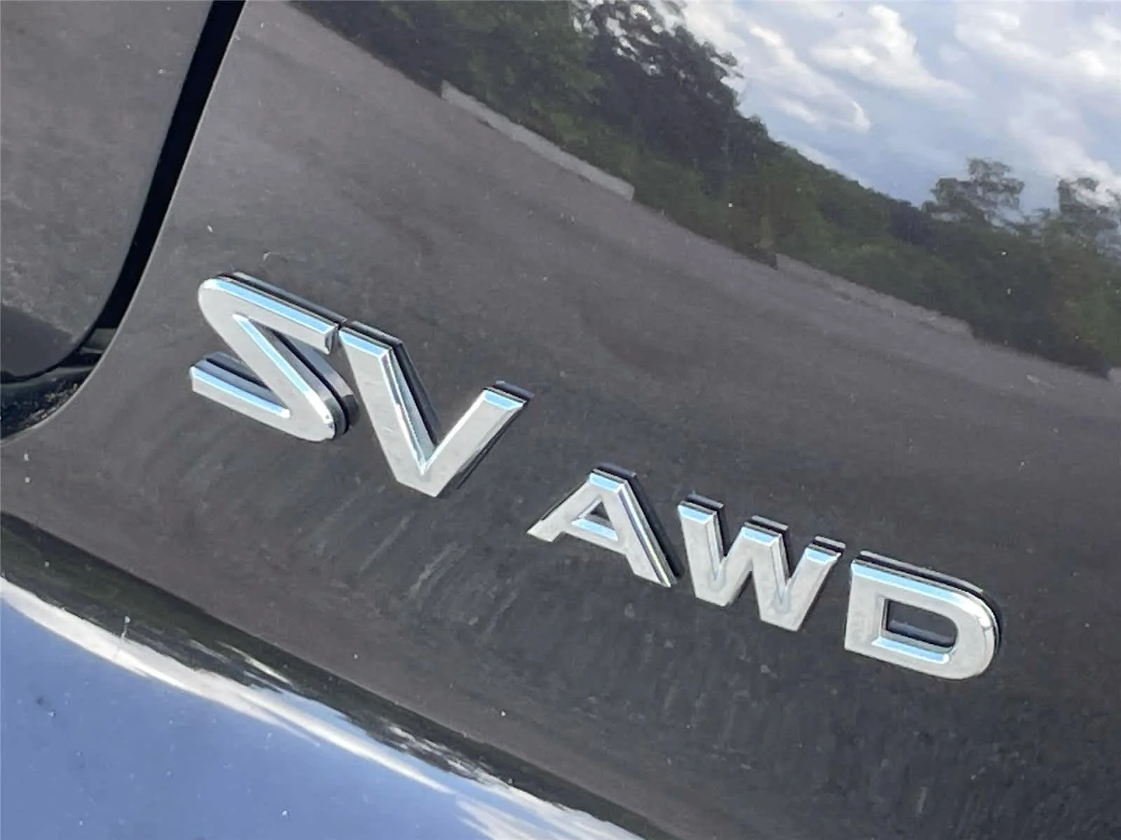 Used 2016 Bordeaux Black Nissan SV image 10