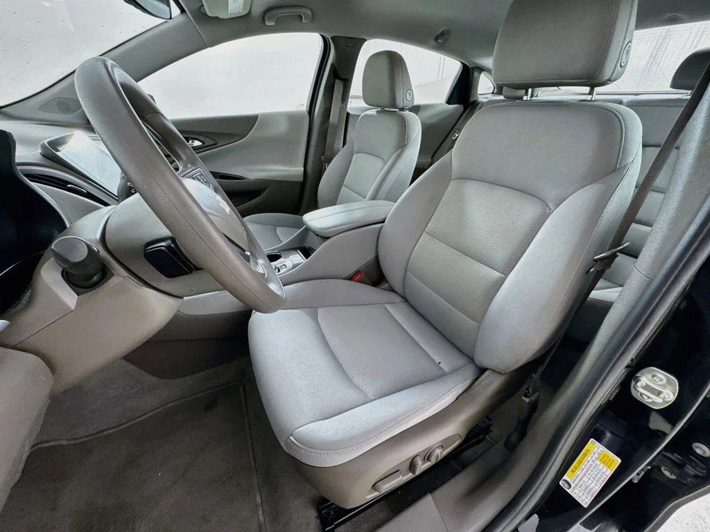 Used 2024 Black Chevrolet LT image 25