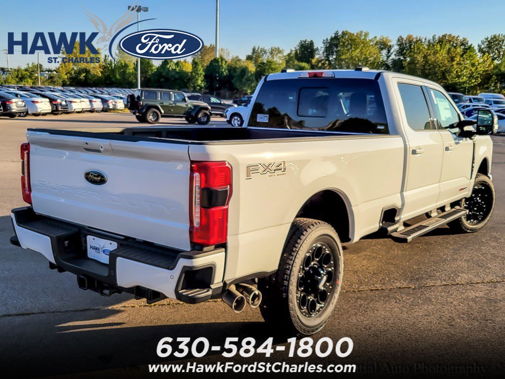New 2026 Oxford White Ford LARIAT image 7
