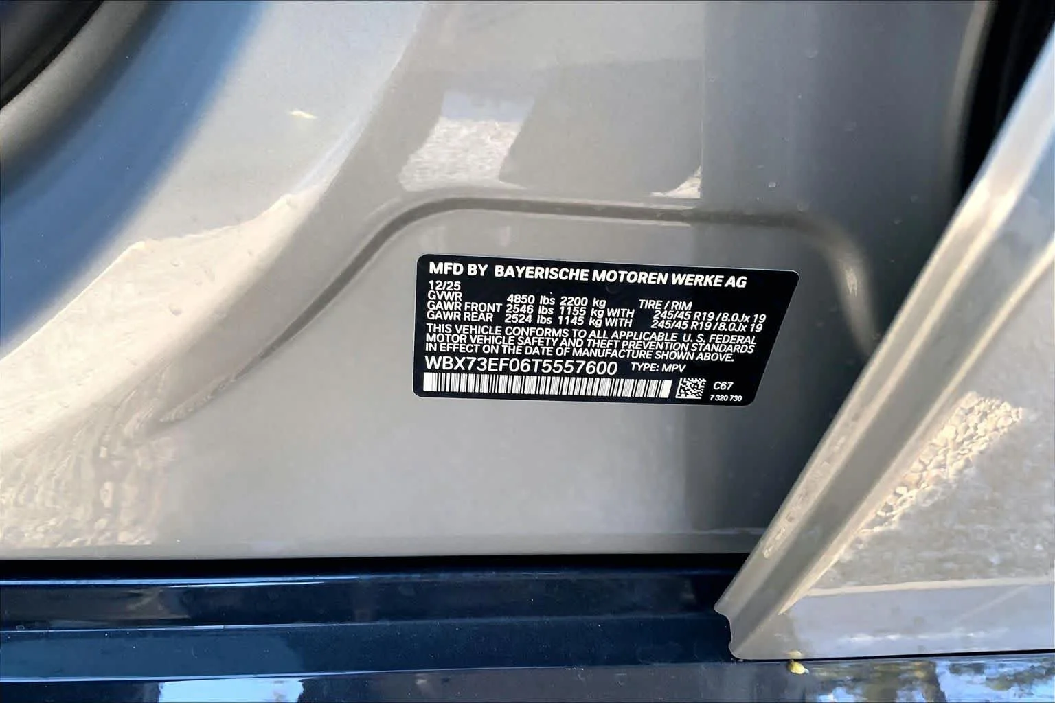 Used 2026 Space Silver Metallic BMW xDrive28i image 18