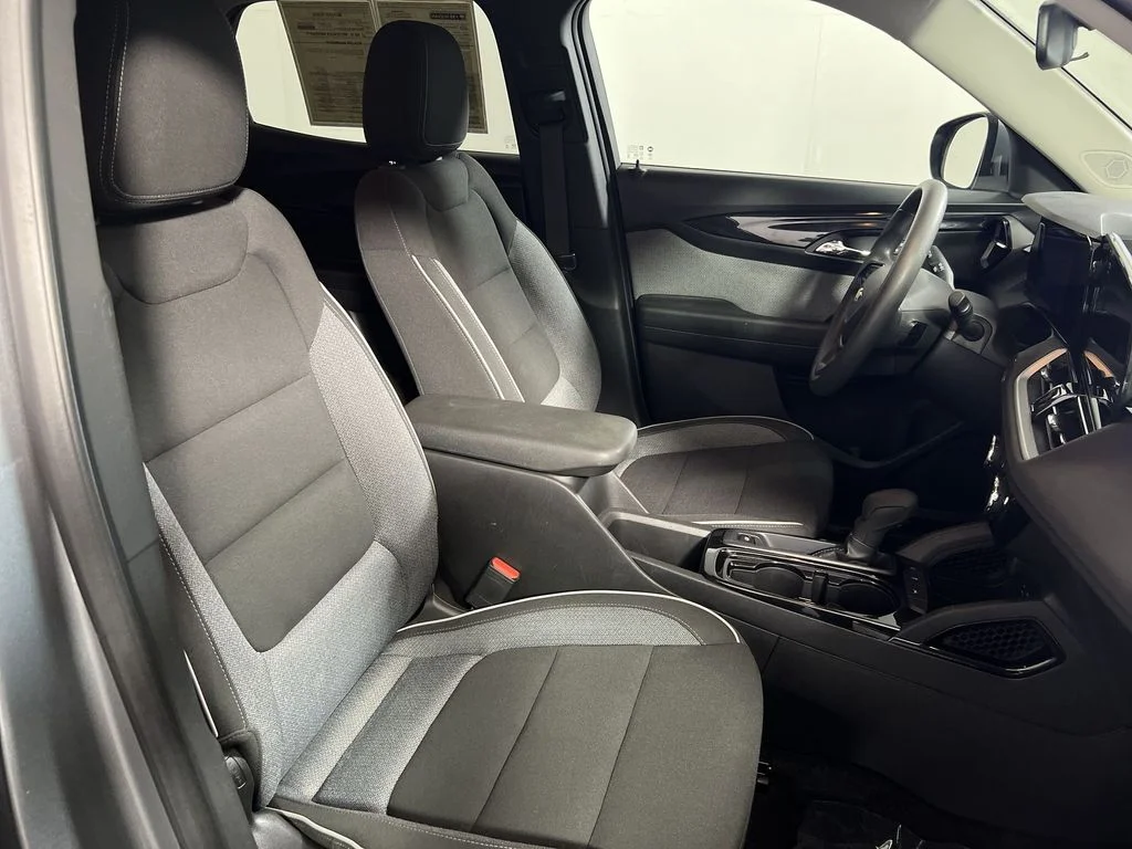 Used 2024 Gray Chevrolet LT image 24
