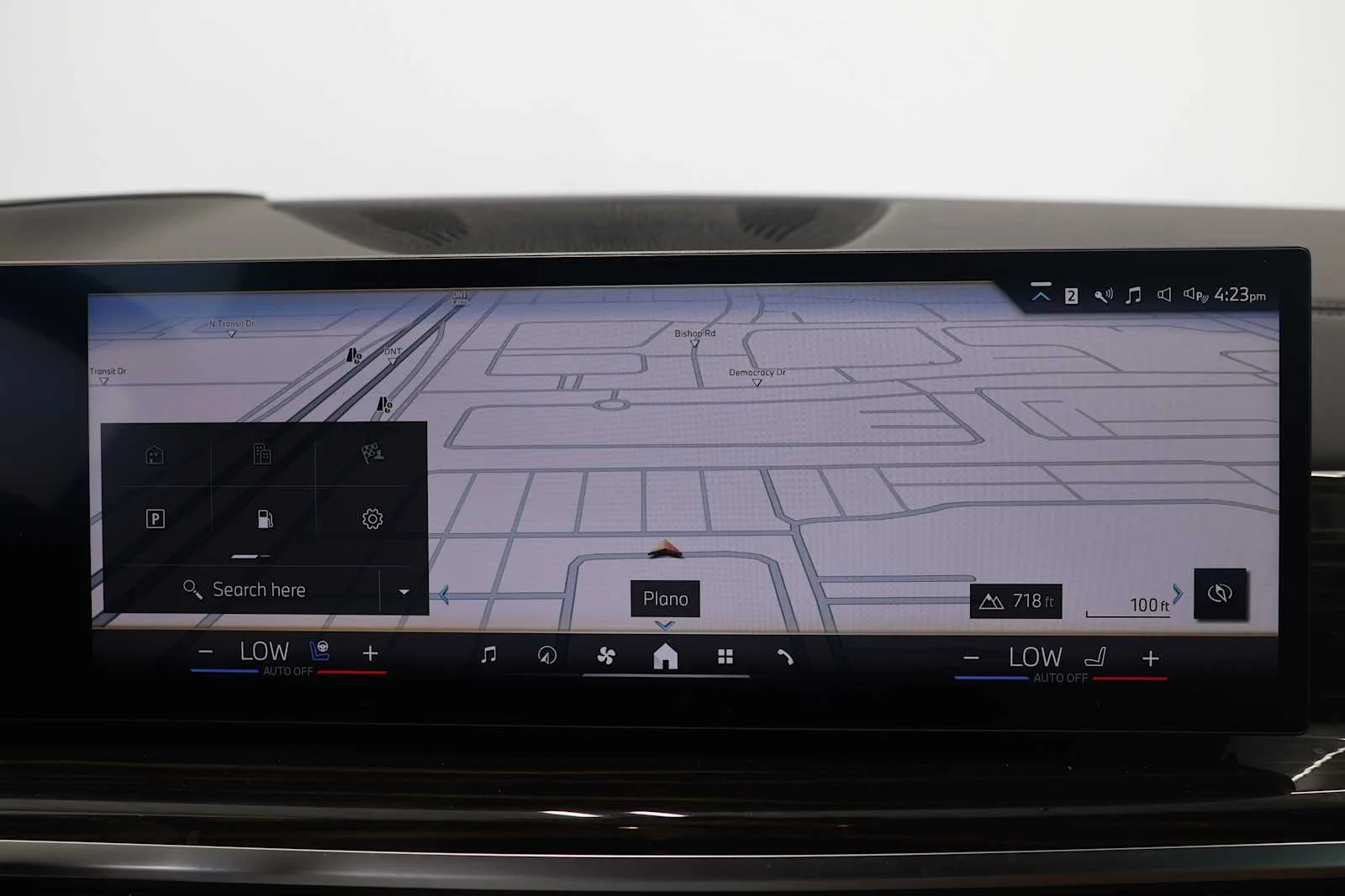 Certified Used 2025 Carbon Black Metallic BMW xDrive40i image 18