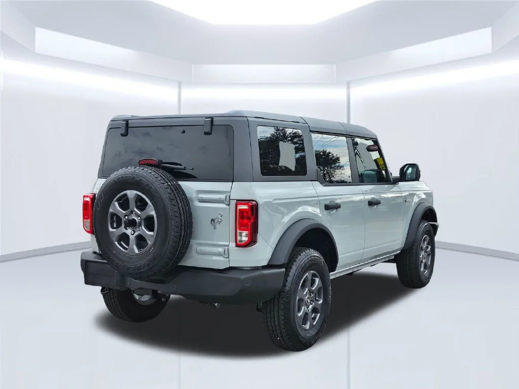 New 2026 White Ford Big Bend image 27