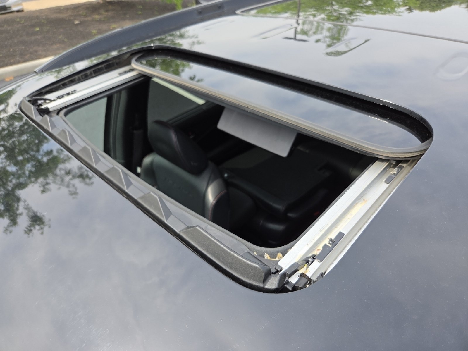 Certified Used 2021 Crystal Black Pearl Honda Black Edition image 4