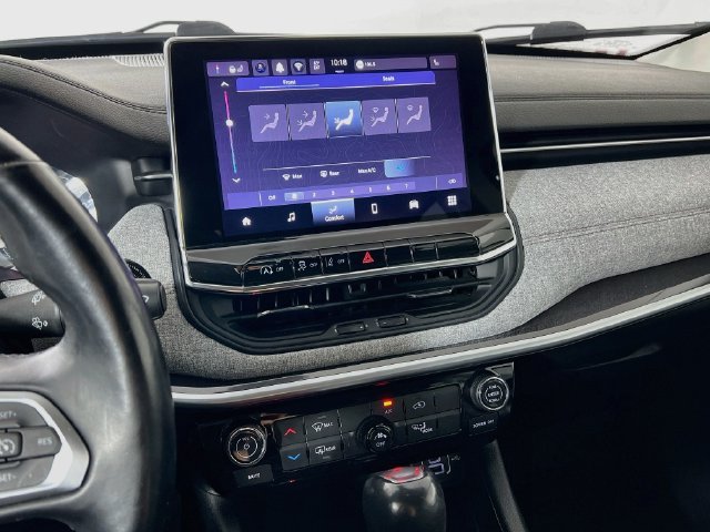 2022 Jeep Compass Latitude Lux - Photo 18