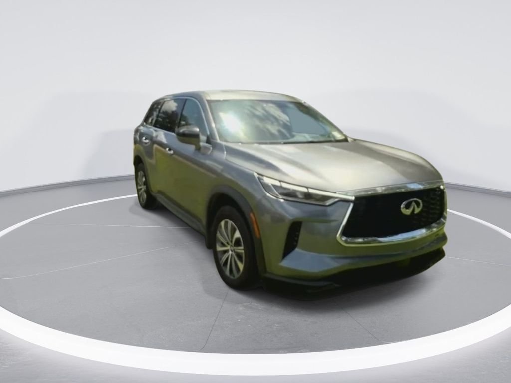Used 2025 Gray INFINITI PURE image 4
