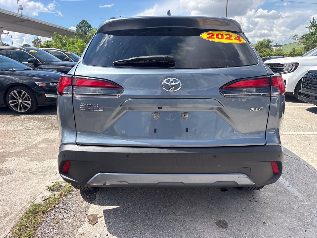 Used 2024 Blue Toyota XLE image 4