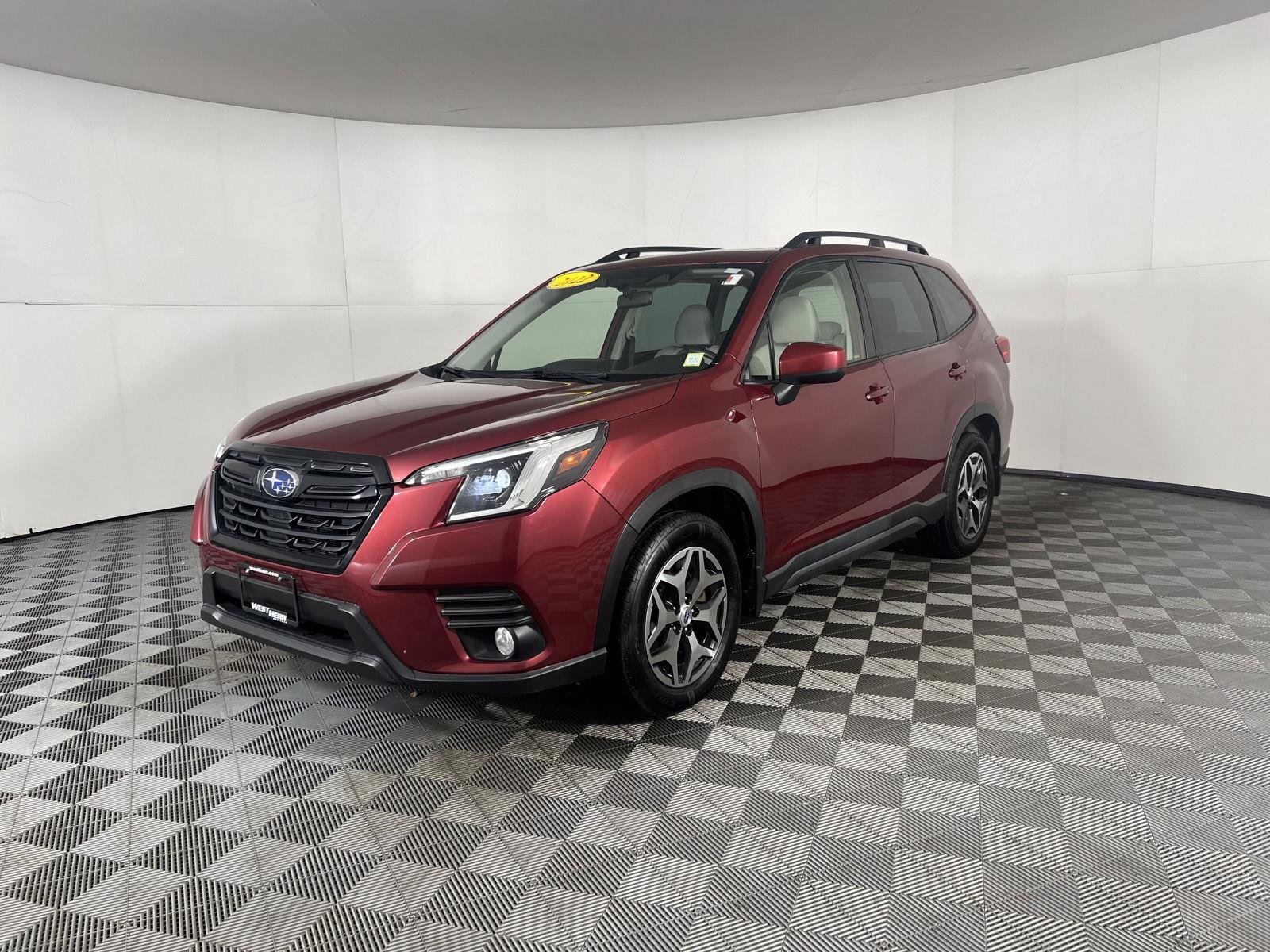 Used 2022 Crimson Red Pearl Subaru Premium image 43