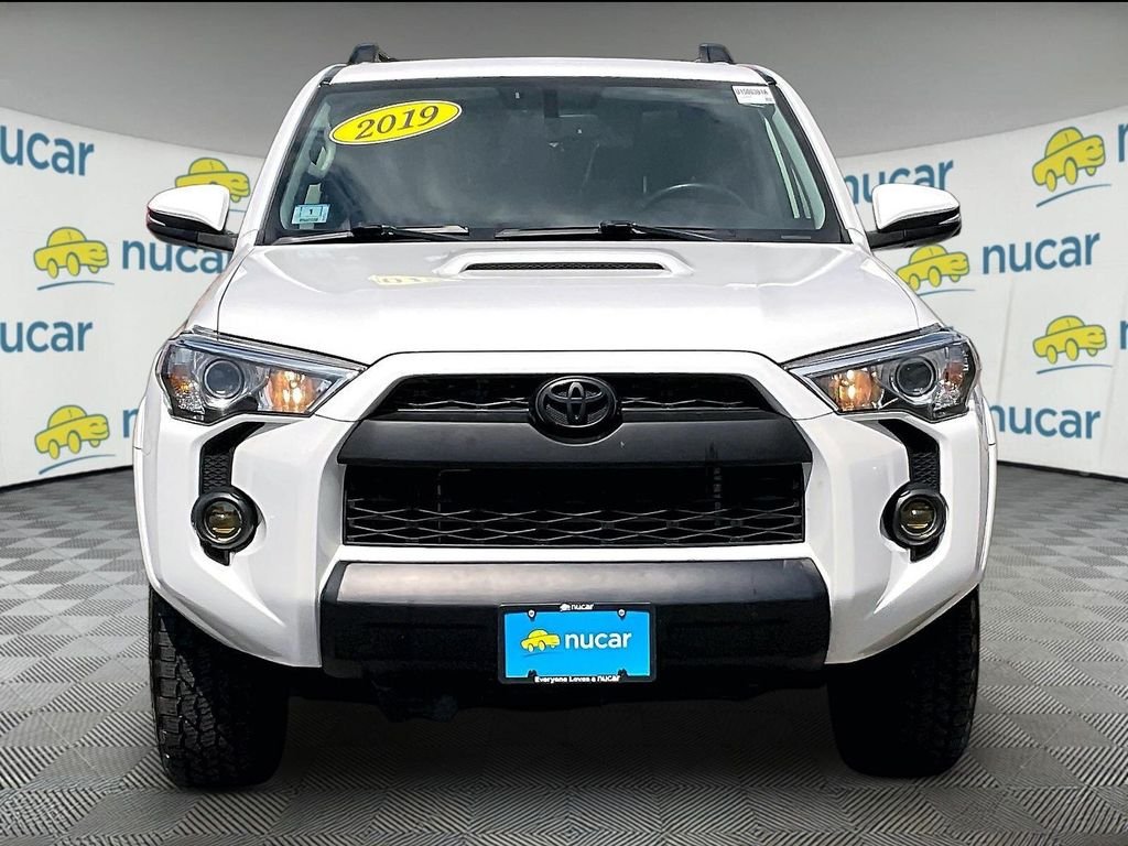 Used 2019 White Toyota SR5 image 2