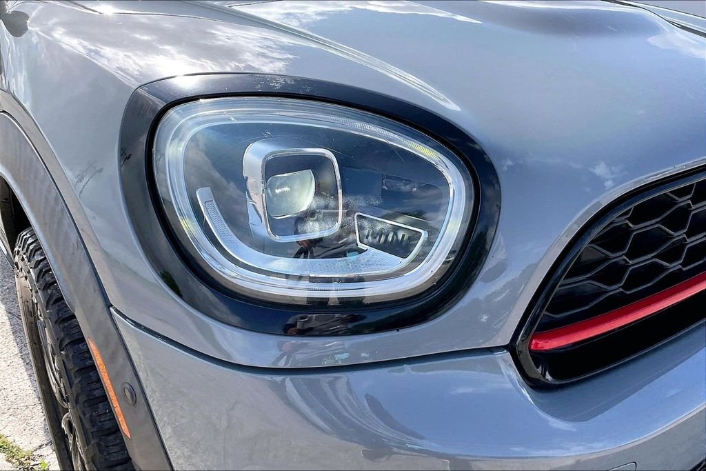 Used 2021 Gray MINI Base image 33