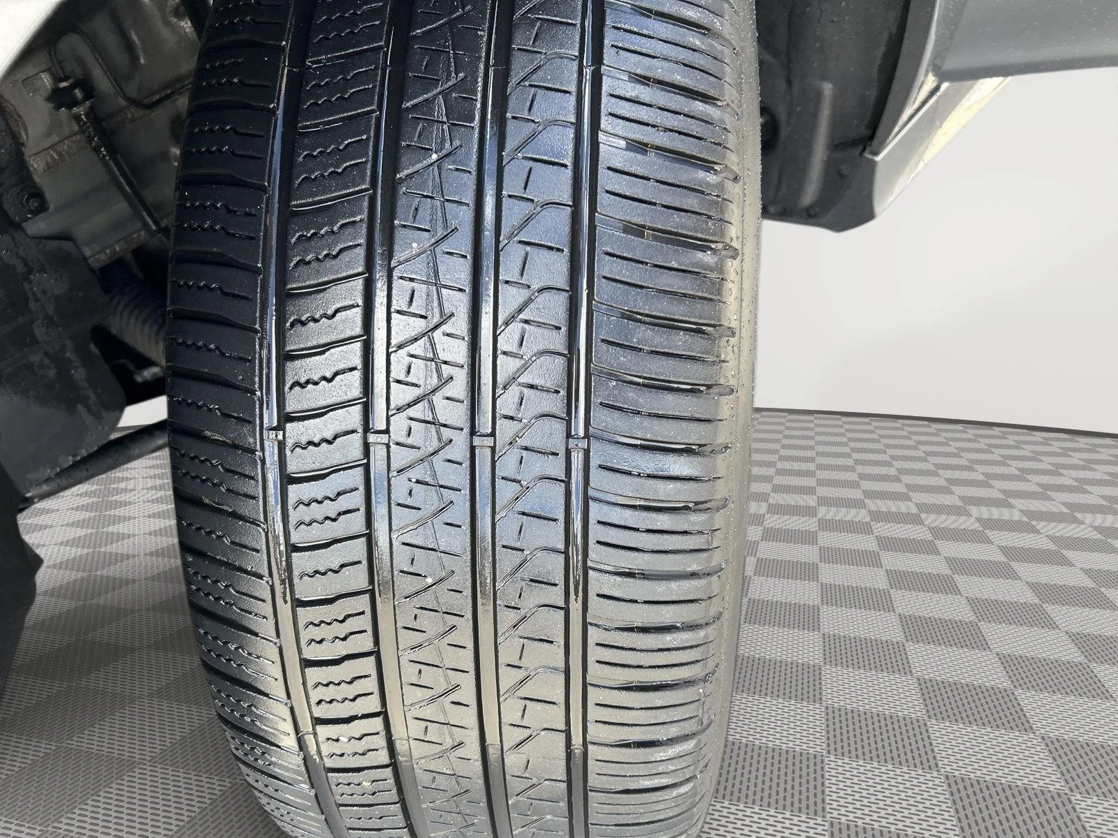 Certified Used 2023 Selenite Grey Metallic Mercedes-Benz GLE 350 image 10