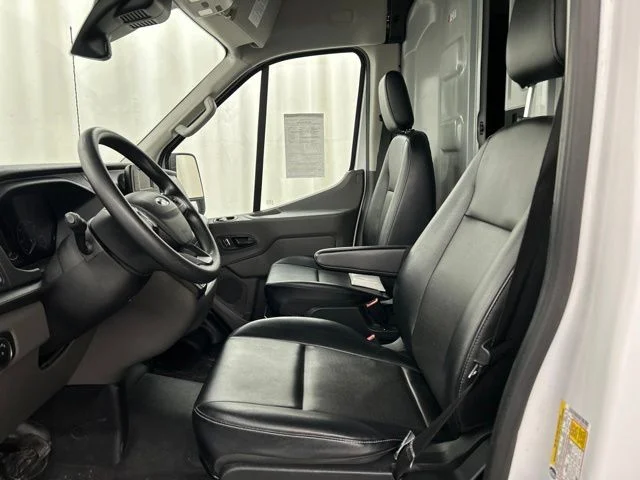 Used 2024 White Ford Base image 5