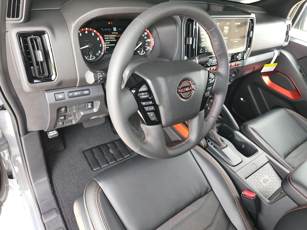 2026 Nissan Frontier PRO-X - Photo 7