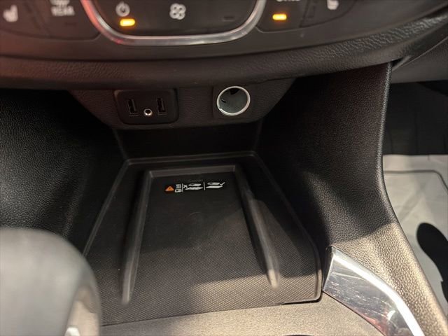 2023 Chevrolet Traverse 1LT - Photo 23
