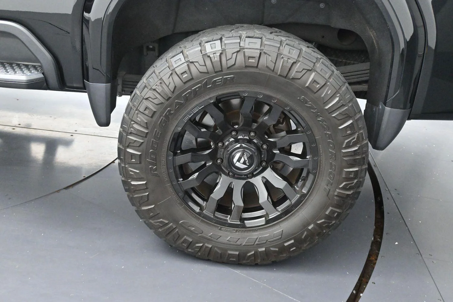 Used 2021 Onyx Black GMC Denali image 38