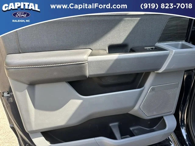 Used 2025 Blue Ford Lariat image 17