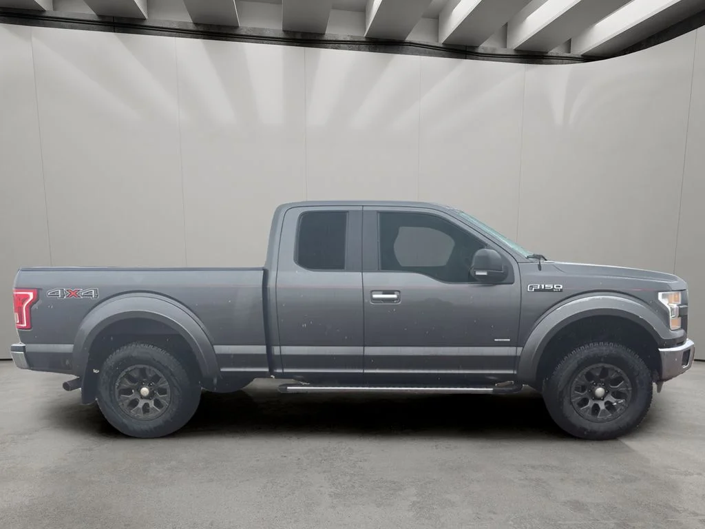 Used 2015 Gray Ford XLT image 6