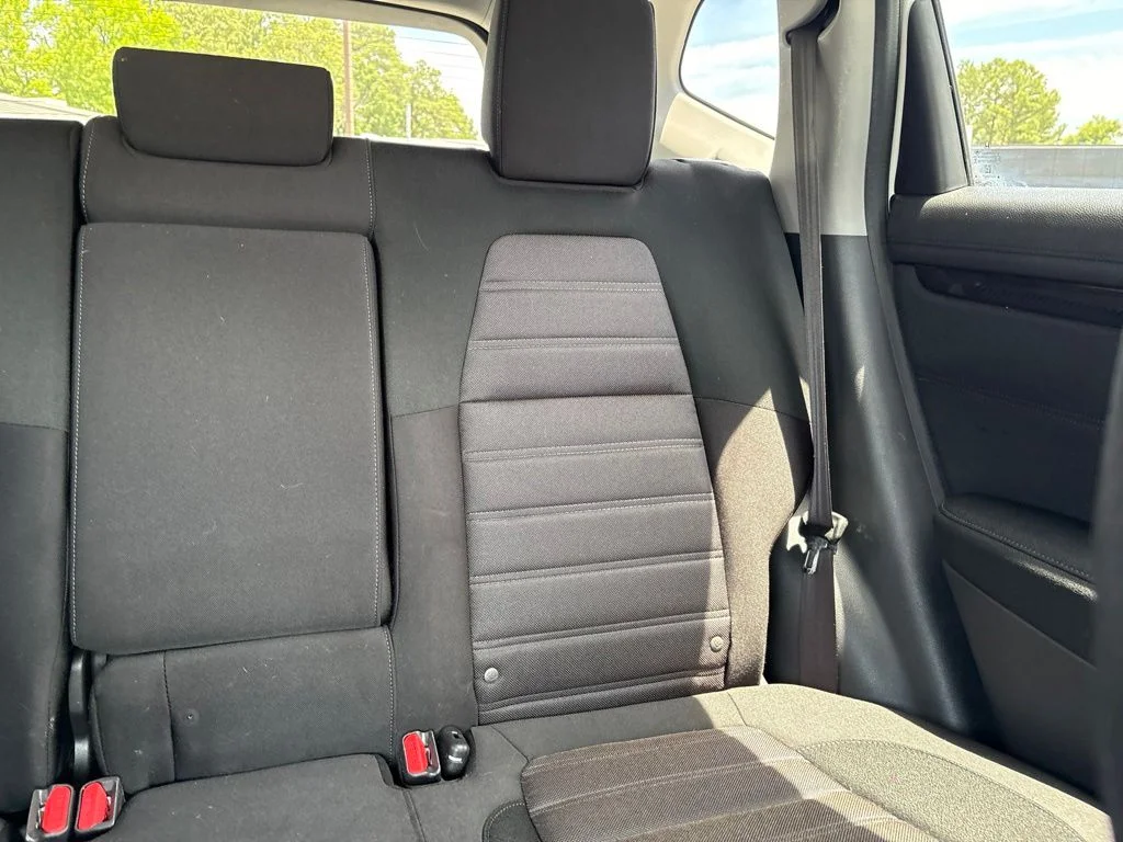 Used 2021 White Honda EX image 13