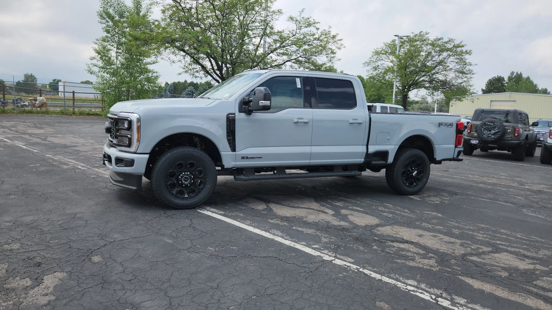 New 2026 Avalanche Ford LARIAT image 3